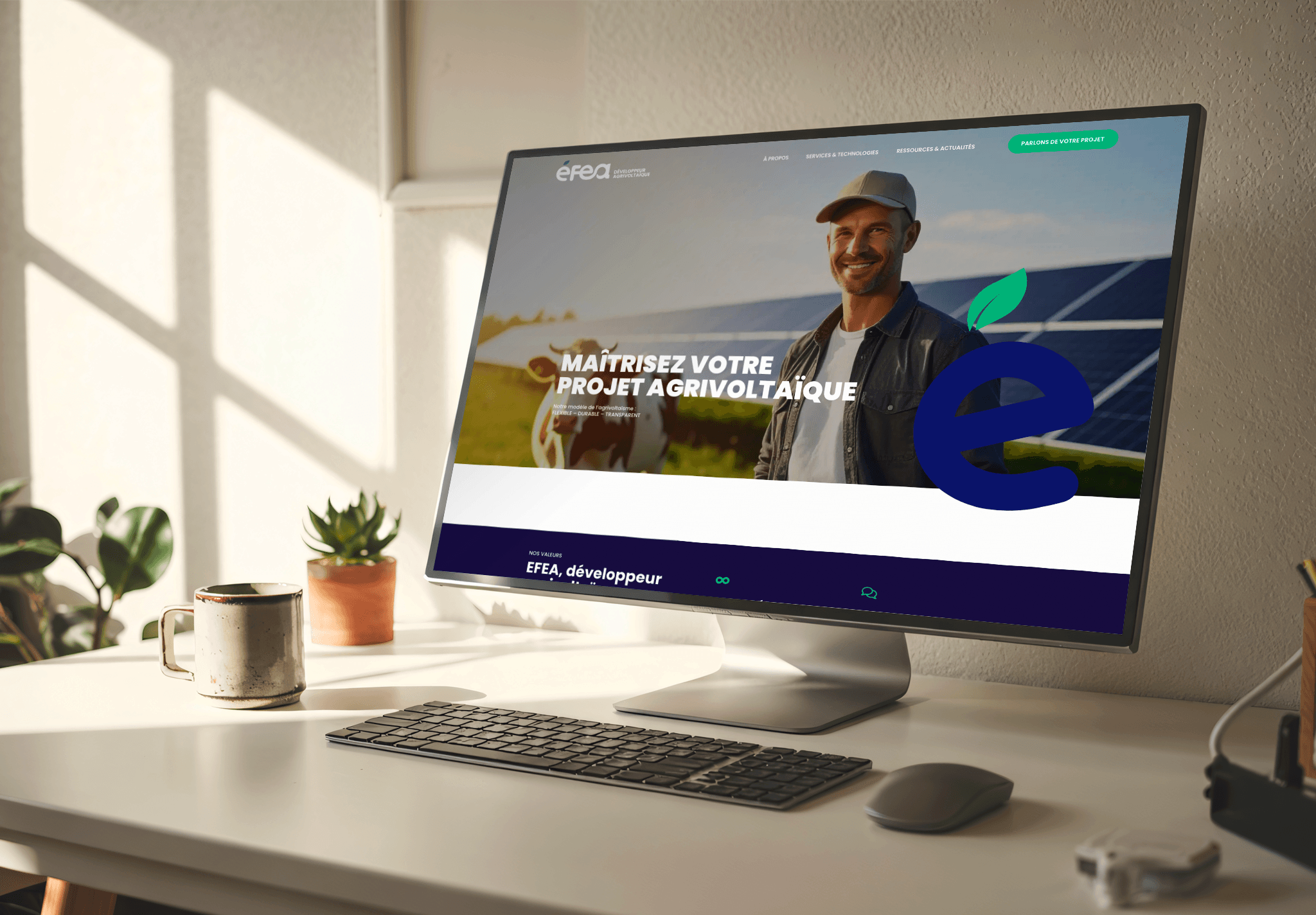 Écran d'ordinateur avec site Web solaire